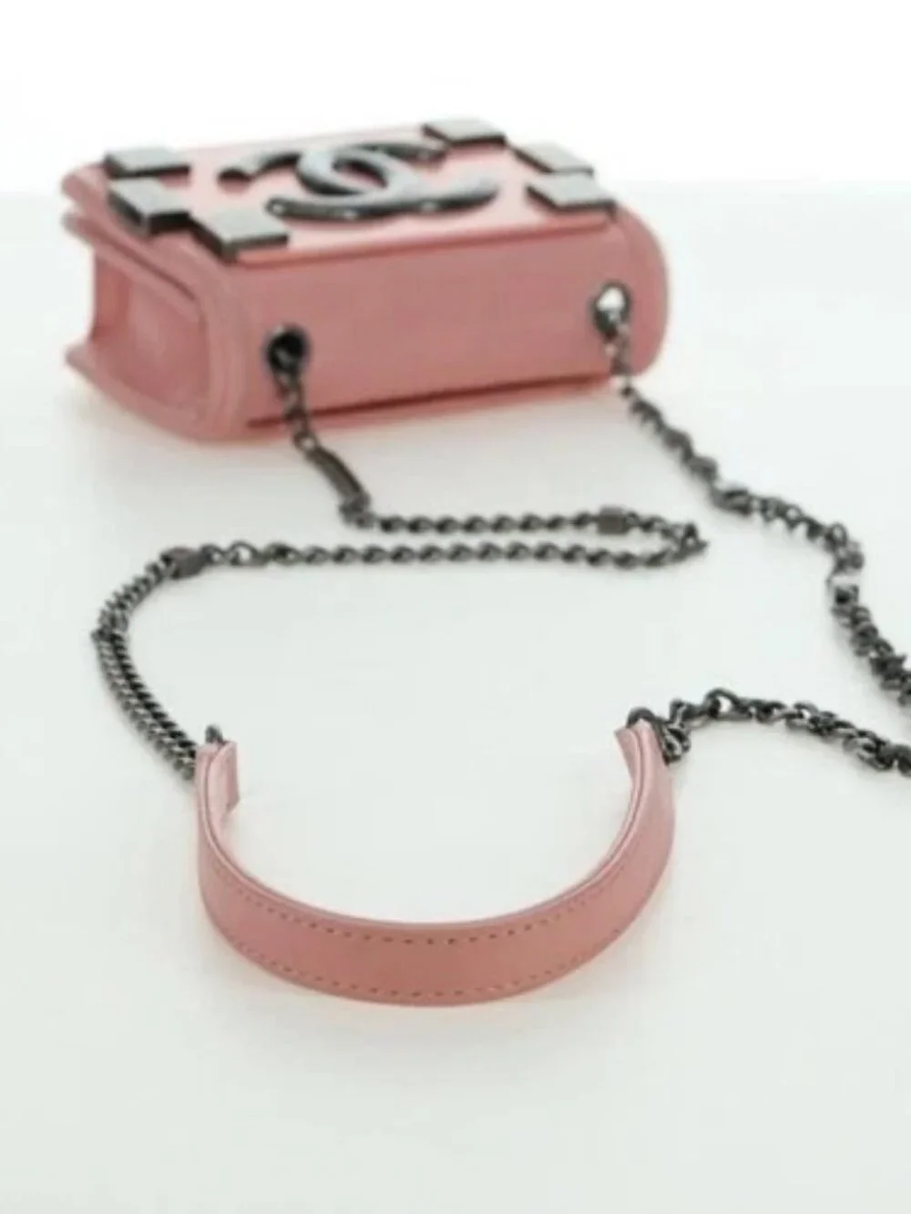 CHANEL Matelasse Lego Boy Chain Shoulder Bag Lamb Skin Pink CC Auth 172559SAM